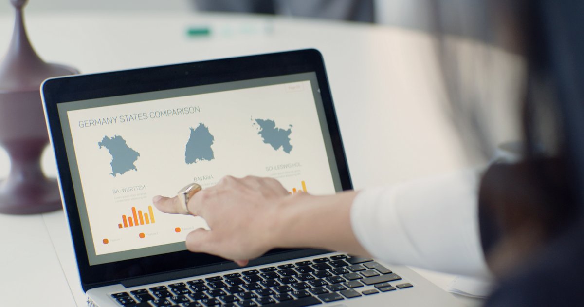 Leadmetrics vs Vendasta: Which Fits Lean Marketing Teams